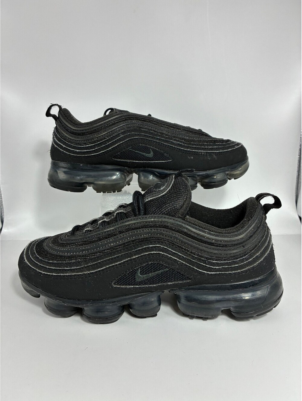 Size 5.5y/7w - Nike Air VaporMax 97 Triple lack